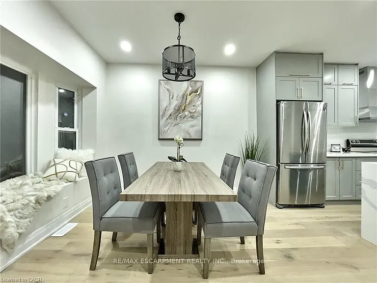 22 Keith St — Photo 5