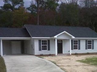 119 Rebel Estates Dr, Springfield, GA 31329