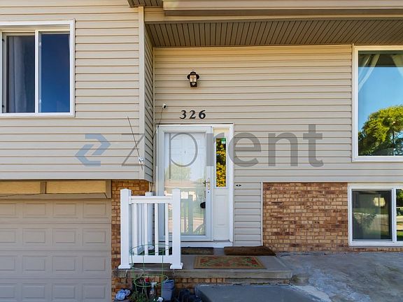 3rd image of 326 S 154th St