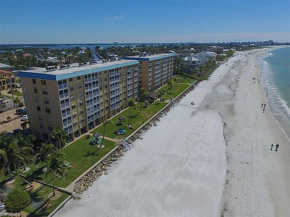 3rd image of 5100 Estero Blvd #4A5