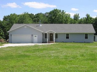 485 N 600th Rd, Plymouth, IL 62367