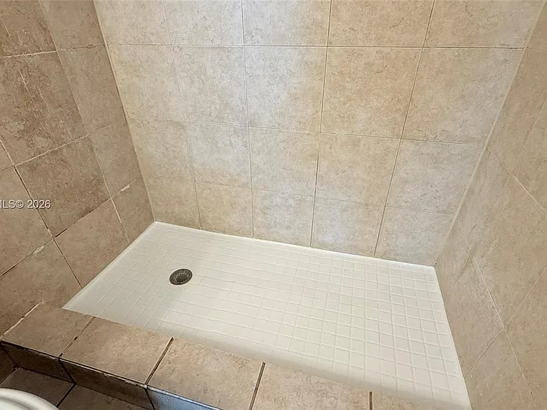 415 Executive Center Dr #203 — Photo 13
