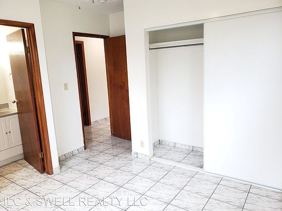 3rd image of 2856 Winam Ave APT 101