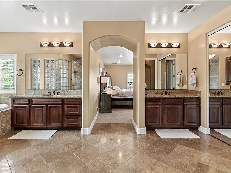 4053 E Thunderheart Ct — Photo 30