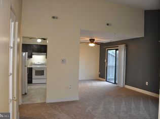 37 Chiswick Dr, Lindenwold, NJ 08021