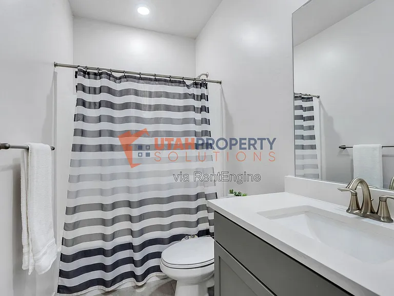 213 W Prickly Pear Dr — Photo 31