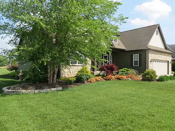 3rd image of 183 Appaloosa Ln