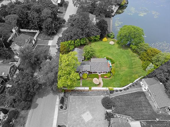4th image of 9 Lakeland Avenue