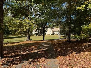 1810 Southlake Dr, Opelika, AL 36804