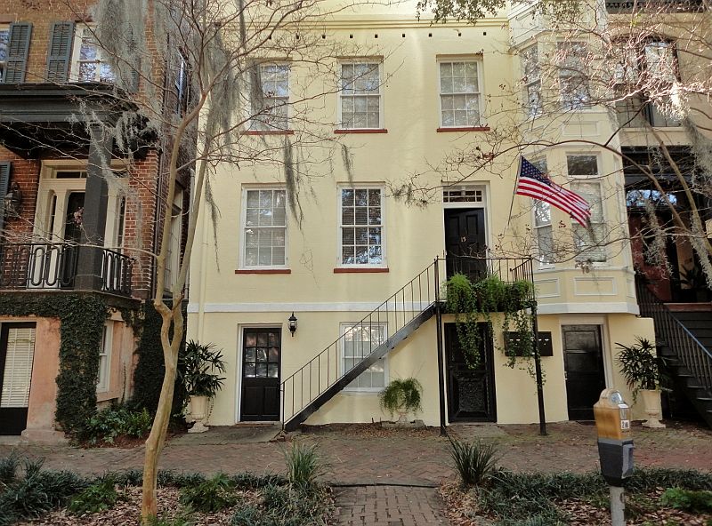 15 W. Jones St.