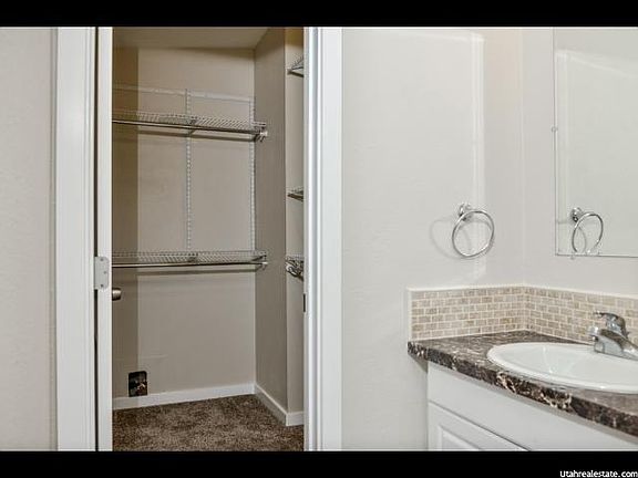 4th image of 3026 S 3140 W