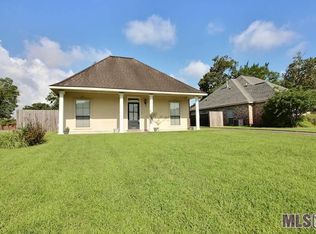11099 Garrett Dr, Gonzales, LA 70737