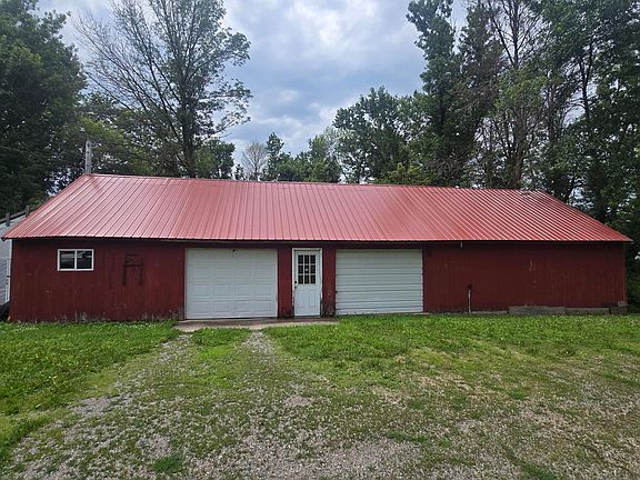 5th image of 81927 120th St