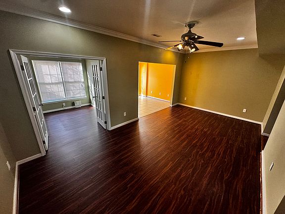 3rd image of 4638 Willow Leaf Pl #1