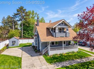 111 W 3rd St, Davison, MI 48423
