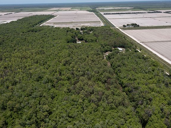 5th image of Lager Ln