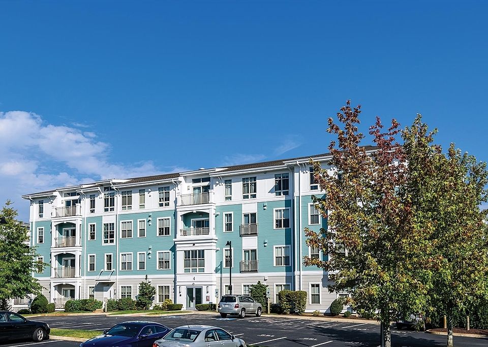 1st image of 4 Repton Cir Unit 4205
