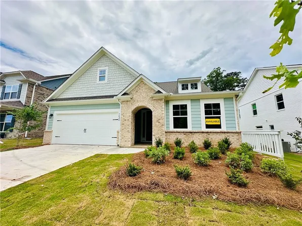 7020 Manchester Dr, Flowery Branch, GA 30542