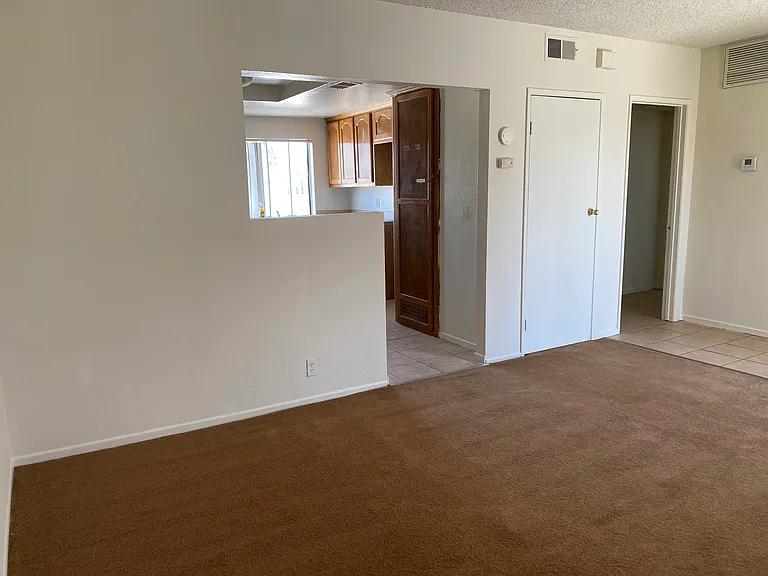 120 N 13th Ave #O — Photo 8