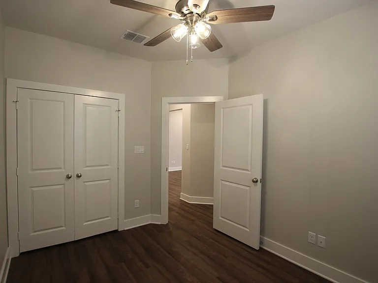 727 Freedom Way — Photo 21