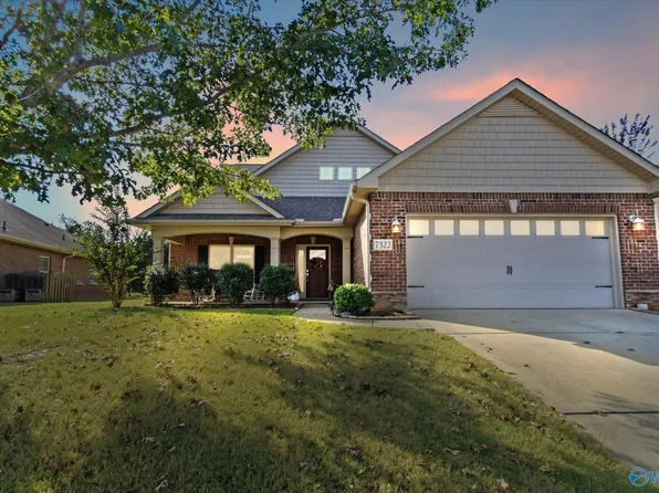7322 Vidette Ln SE, Owens Cross Roads, AL 35763
