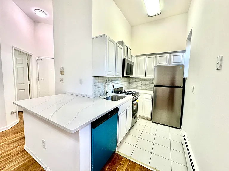 86 South St #2 — Photo 8