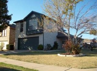 2412 Camden St, Fort Worth, TX 76133