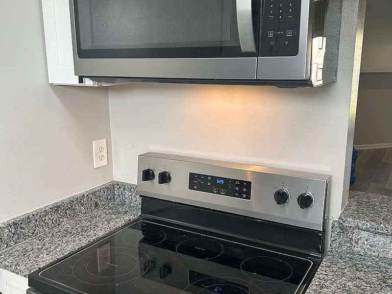 1264 Ticonderoga Trl #C — Photo 10