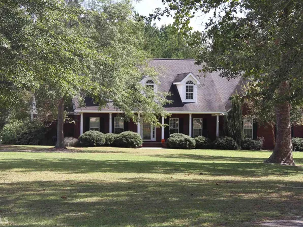 6538 Bluebird Rd, Metter, GA 30439