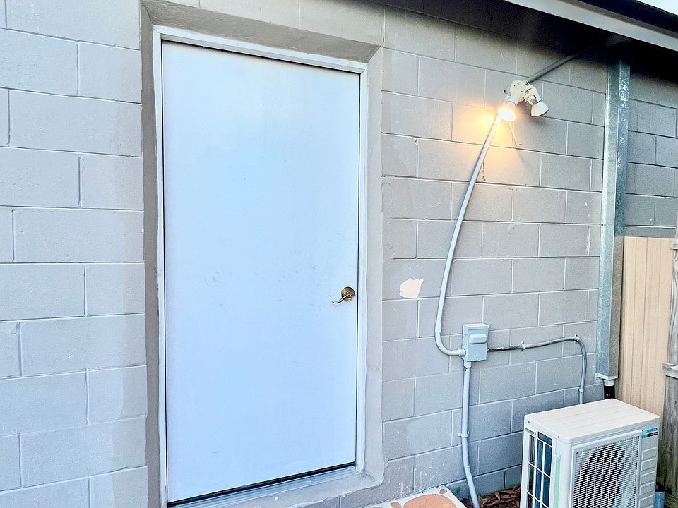 1st image of 2540 Vespero St #1