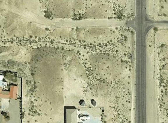 2nd image of 1988 Riverview Dr