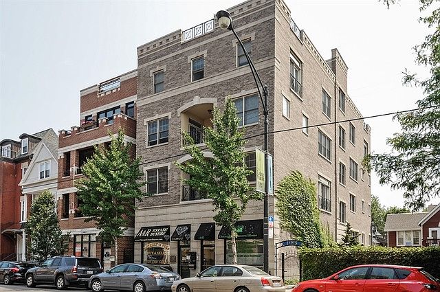 1st image of 1449 W Belmont Ave APT 1