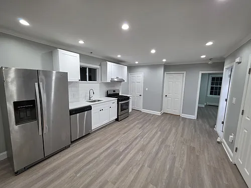 14 Stanley Ave #1 Photo 1