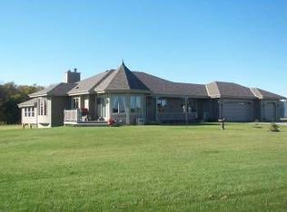 7851 County Road M, Fredonia, WI 53021