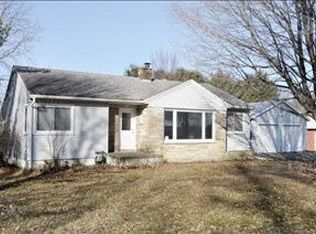 344 8th St, Plainwell, MI 49080