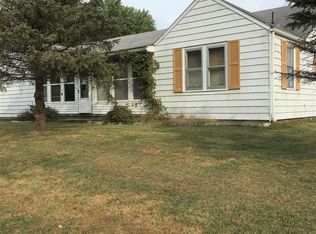 3173 E State Road 54 St, Bloomfield, IN 47424