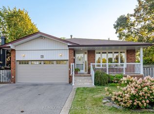10 Hopedale Ct, Mississauga, ON L5M 2E9
