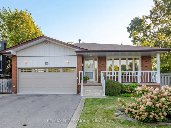 10 Hopedale Ct, Mississauga, ON L5M 2E9