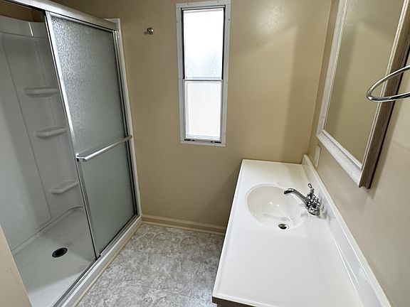 5th image of 115 Duck Pond Ln Lot 5
