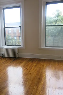 Rented by Realty Collective | media 19