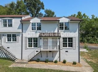 400 Gallery Ln #E8, Hixson, TN 37343