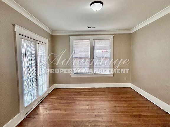 5th image of 1659 Jackson Ave