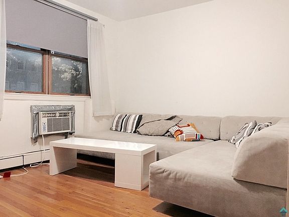 5th image of 387 Graham Ave #2F_EXRTS
