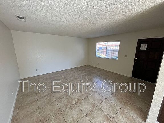 2nd image of 826 N Williford Dr