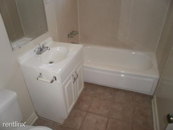 600_4102_howard_ave_005[1]