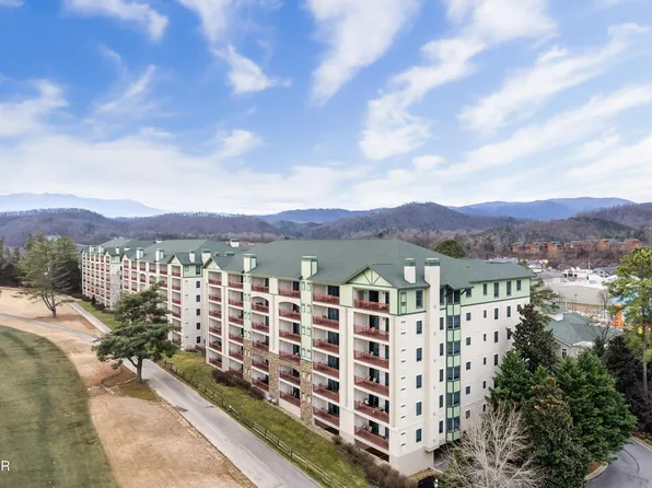212 Dollywood Ln #163, Pigeon Forge, TN 37863