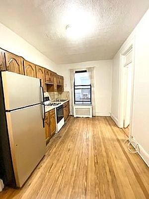 1st image of 31-17 34th St #2B