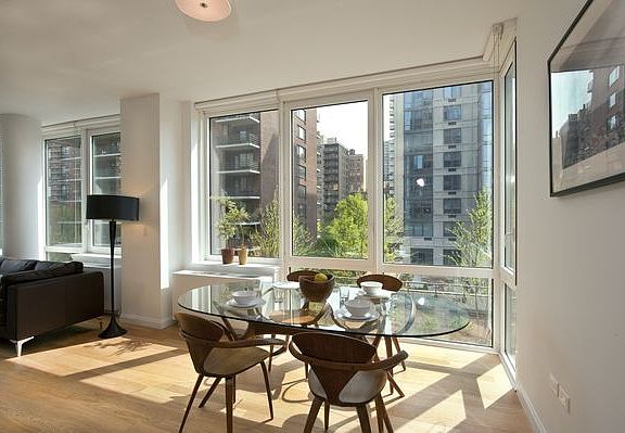3rd image of 795 Columbus Ave APT 11A