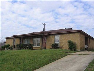 2nd image of 3661 Hillbrook Rd