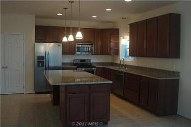 4th image of 38518 Deadwood Ct